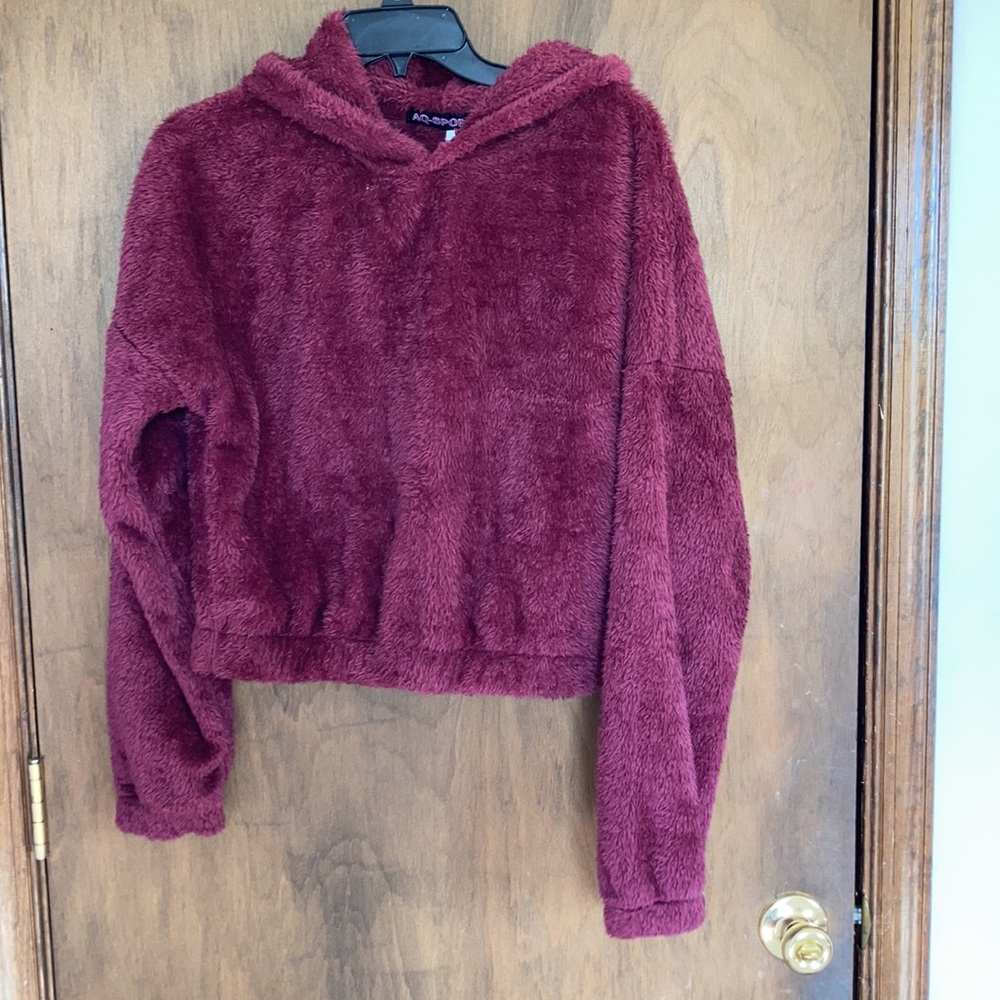 hoodie top Soft dark red fuzzy comfy hoodie size  L juniors - Picture 12 of 16
